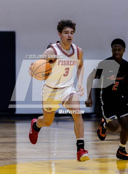 Thumbnail 2 in Fishers vs. Manual (Bank of O'Fallon Shootout) photogallery.
