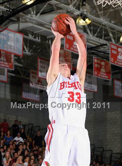 Thumbnail 2 in Valley Torah vs. Bishop Diego (CIF SS 6AA Final) photogallery.