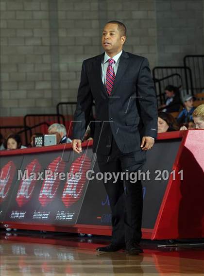 Thumbnail 2 in Valley Torah vs. Bishop Diego (CIF SS 6AA Final) photogallery.
