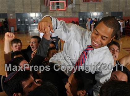 Thumbnail 2 in Valley Torah vs. Bishop Diego (CIF SS 6AA Final) photogallery.