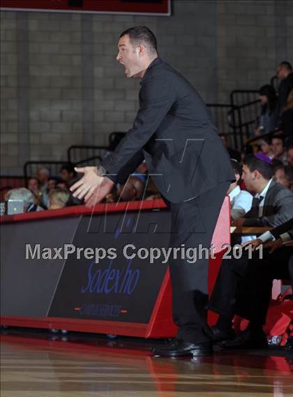 Thumbnail 1 in Valley Torah vs. Bishop Diego (CIF SS 6AA Final) photogallery.