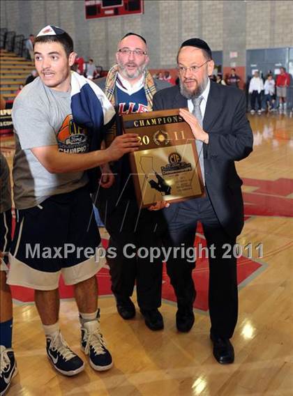 Thumbnail 1 in Valley Torah vs. Bishop Diego (CIF SS 6AA Final) photogallery.