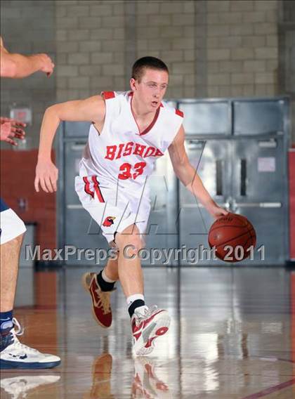 Thumbnail 2 in Valley Torah vs. Bishop Diego (CIF SS 6AA Final) photogallery.
