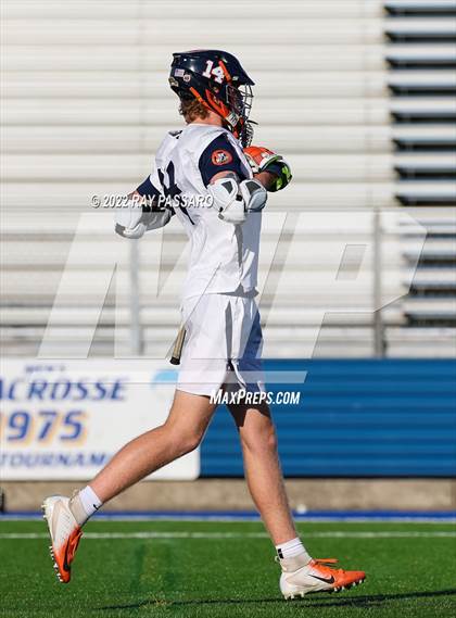 Thumbnail 3 in Mount Sinai vs. Manhasset (NYSPHSAA Quarter Finals Class B) photogallery.