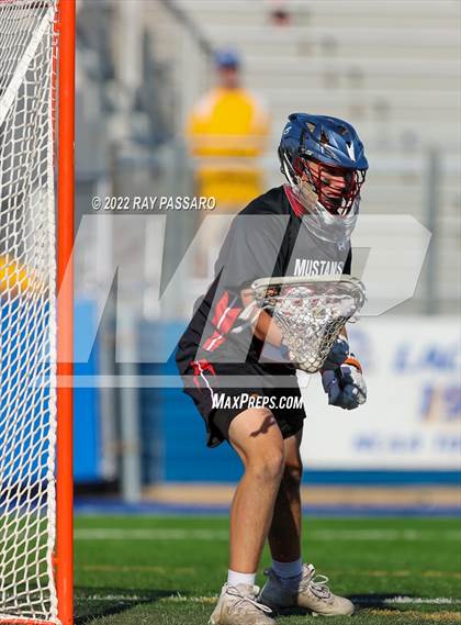 Thumbnail 3 in Mount Sinai vs. Manhasset (NYSPHSAA Quarter Finals Class B) photogallery.