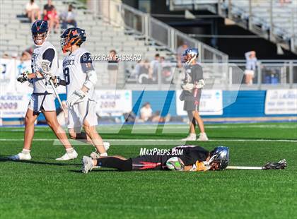 Thumbnail 3 in Mount Sinai vs. Manhasset (NYSPHSAA Quarter Finals Class B) photogallery.