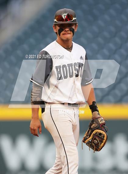 Thumbnail 2 in Houston County vs. Lassiter (GHSA 6A Championship Game 2) photogallery.
