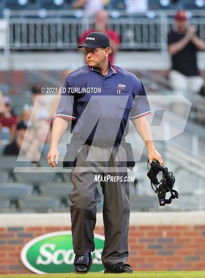 Thumbnail 2 in Houston County vs. Lassiter (GHSA 6A Championship Game 2) photogallery.