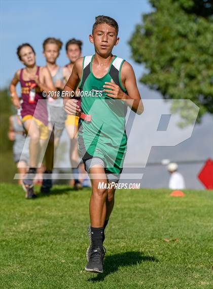 Thumbnail 2 in South Bay Invitational photogallery.