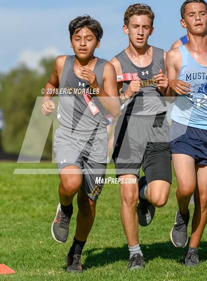 Thumbnail 1 in South Bay Invitational photogallery.