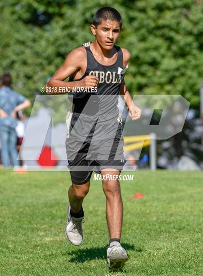 Thumbnail 2 in South Bay Invitational photogallery.