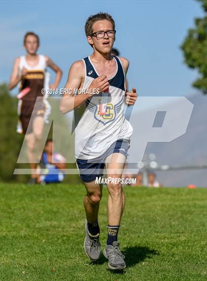 Thumbnail 2 in South Bay Invitational photogallery.