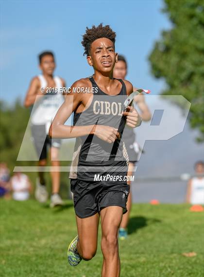 Thumbnail 3 in JV: South Bay Invitational photogallery.