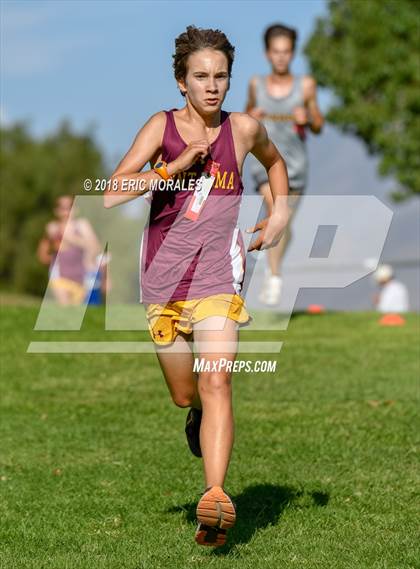 Thumbnail 1 in JV: South Bay Invitational photogallery.