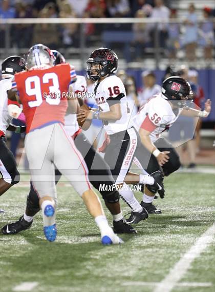 Thumbnail 2 in Westlake vs Del Valle photogallery.