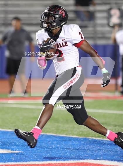 Thumbnail 3 in Westlake vs Del Valle photogallery.