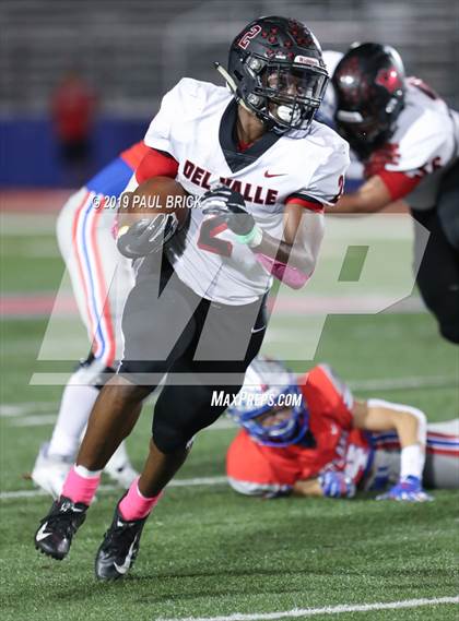Thumbnail 3 in Westlake vs Del Valle photogallery.