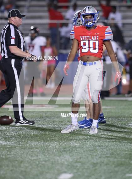 Thumbnail 3 in Westlake vs Del Valle photogallery.