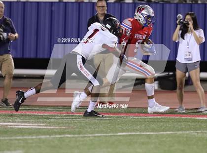 Thumbnail 2 in Westlake vs Del Valle photogallery.