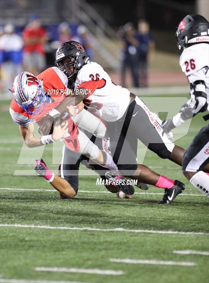 Thumbnail 1 in Westlake vs Del Valle photogallery.