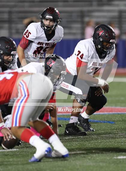 Thumbnail 2 in Westlake vs Del Valle photogallery.
