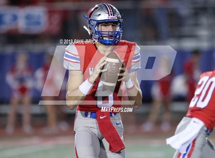 Thumbnail 3 in Westlake vs Del Valle photogallery.