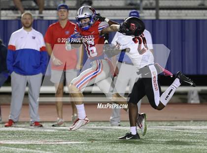 Thumbnail 3 in Westlake vs Del Valle photogallery.