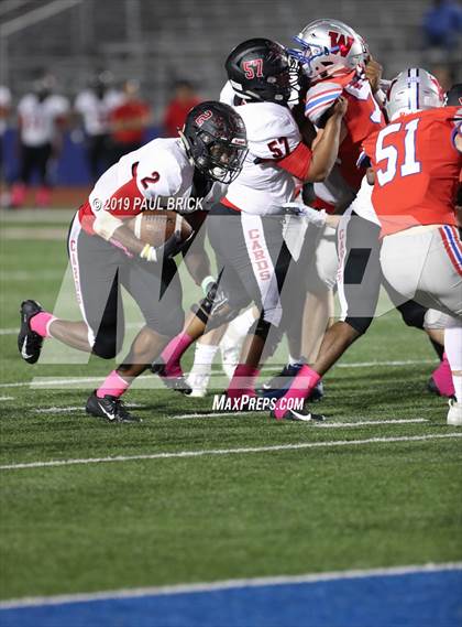 Thumbnail 3 in Westlake vs Del Valle photogallery.