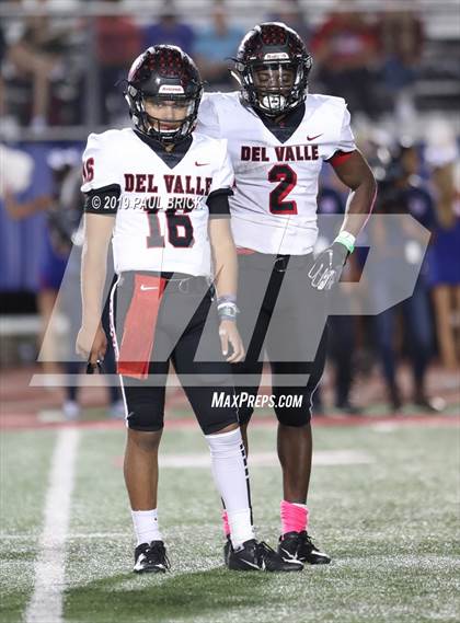 Thumbnail 2 in Westlake vs Del Valle photogallery.