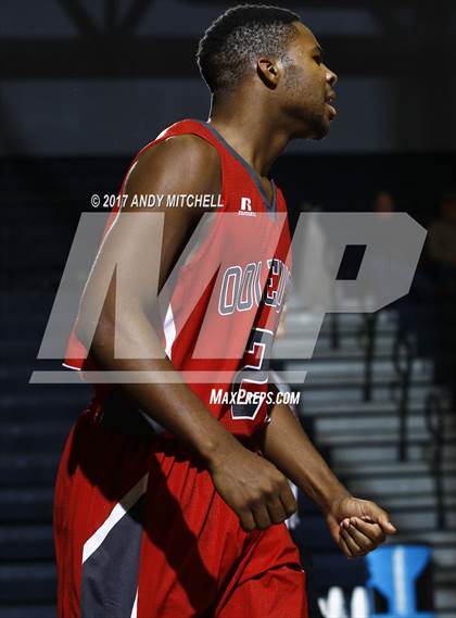 Thumbnail 3 in Bradley Central vs Ooltewah (District 5 3A) photogallery.