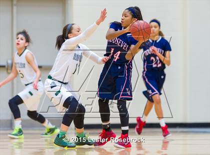 Thumbnail 3 in Roosevelt vs. Reagan photogallery.