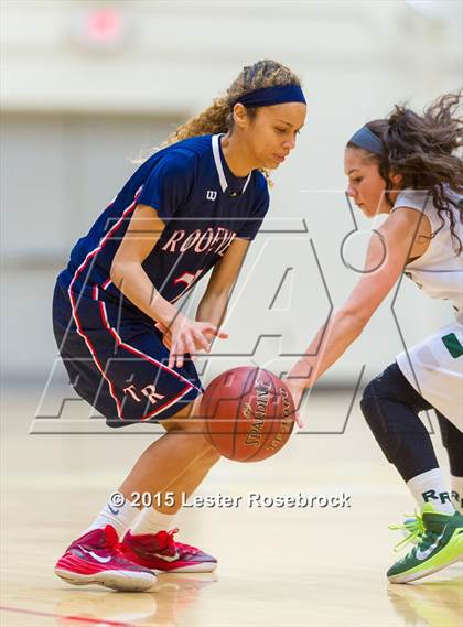 Thumbnail 3 in Roosevelt vs. Reagan photogallery.