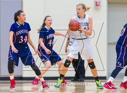 Thumbnail 2 in Roosevelt vs. Reagan photogallery.