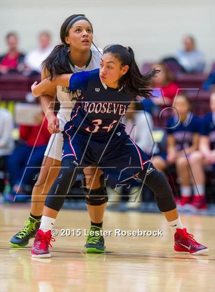 Thumbnail 3 in Roosevelt vs. Reagan photogallery.