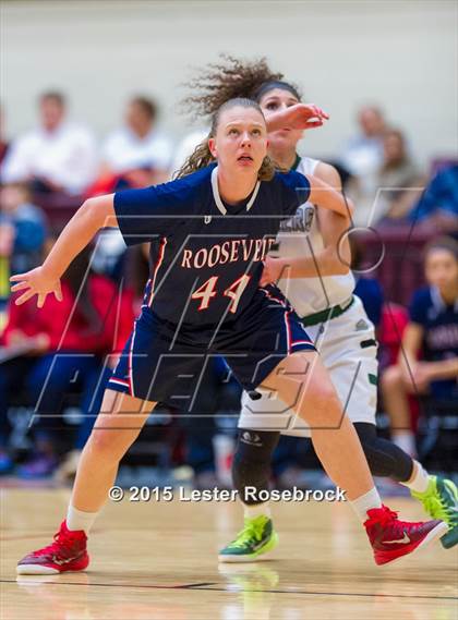 Thumbnail 3 in Roosevelt vs. Reagan photogallery.