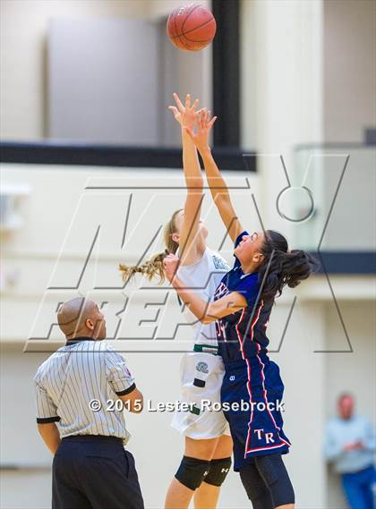 Thumbnail 1 in Roosevelt vs. Reagan photogallery.