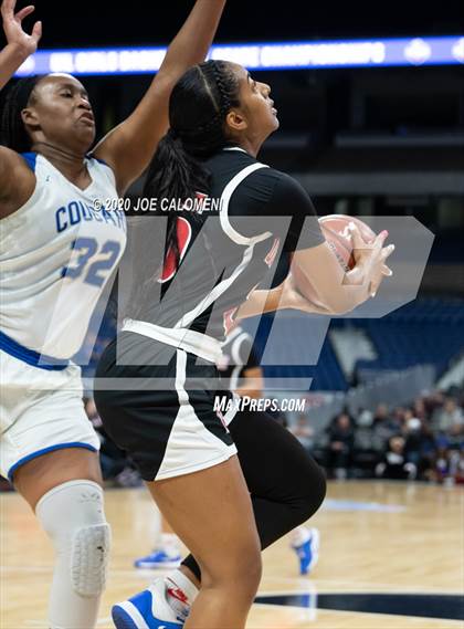 Thumbnail 3 in Duncanville vs Cypress Creek (UIL 6A Final) photogallery.