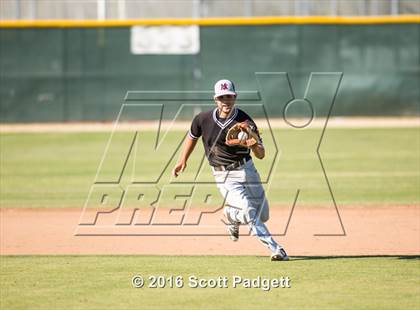 Thumbnail 1 in Murrieta Valley @ Great Oak photogallery.