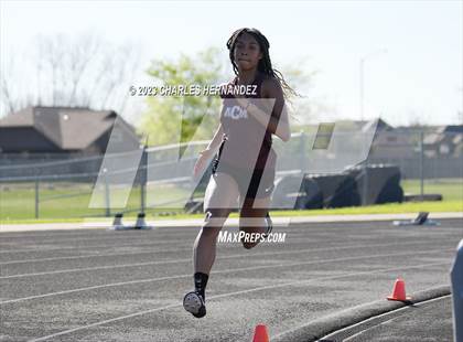 Thumbnail 3 in College Station Cougar Relays photogallery.