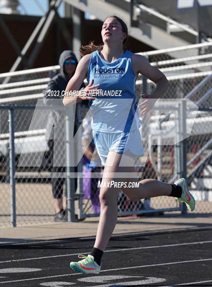 Thumbnail 1 in College Station Cougar Relays photogallery.