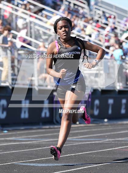 Thumbnail 1 in College Station Cougar Relays photogallery.