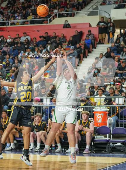 Thumbnail 2 in Highland Prep @ Phoenix Christian(AIA-2A Semifinals) photogallery.