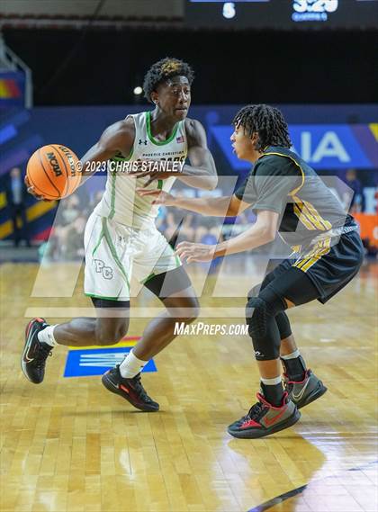 Thumbnail 2 in Highland Prep @ Phoenix Christian(AIA-2A Semifinals) photogallery.