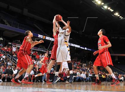 Thumbnail 2 in JW North vs. Redondo Union (CIF SoCal Regional D2 Final) photogallery.