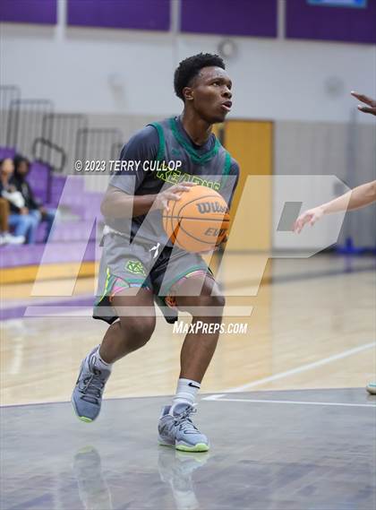 Thumbnail 2 in Judge Memorial vs. Kearns (Riverton Holiday Tournament) photogallery.