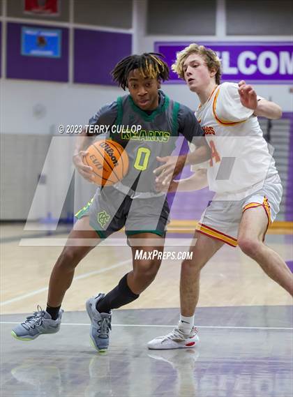 Thumbnail 2 in Judge Memorial vs. Kearns (Riverton Holiday Tournament) photogallery.