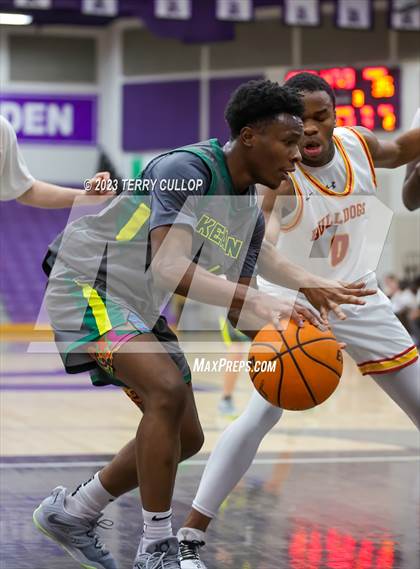 Thumbnail 1 in Judge Memorial vs. Kearns (Riverton Holiday Tournament) photogallery.