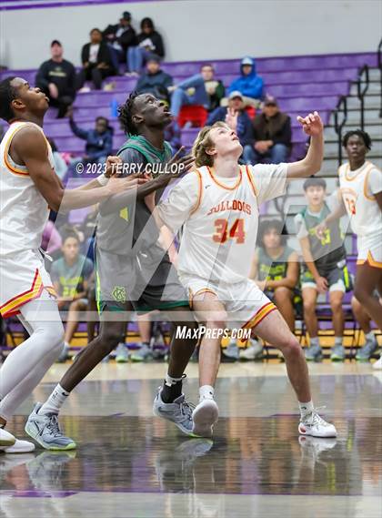 Thumbnail 2 in Judge Memorial vs. Kearns (Riverton Holiday Tournament) photogallery.