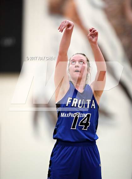 Thumbnail 1 in Fruita Monument vs. Dakota Ridge (Castle View/ThunderRidge Tip-Off Tourney) photogallery.