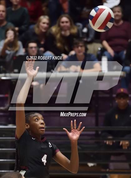 Thumbnail 3 in Liberty @ Hamilton (AIA 6A Semifinal) photogallery.